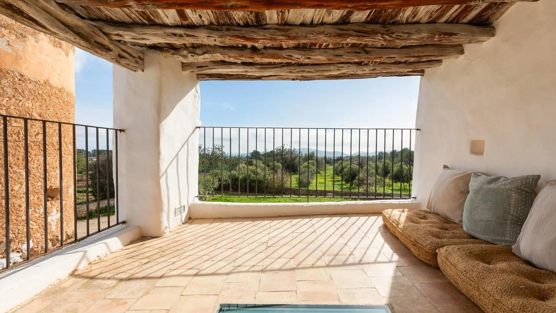 Villa Cas Orvais Sant Jordi de ses Salines Spain